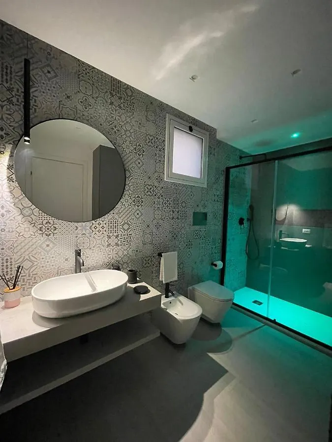 White Wall luxury rooms Scala dei turchi Realmonte 0*,